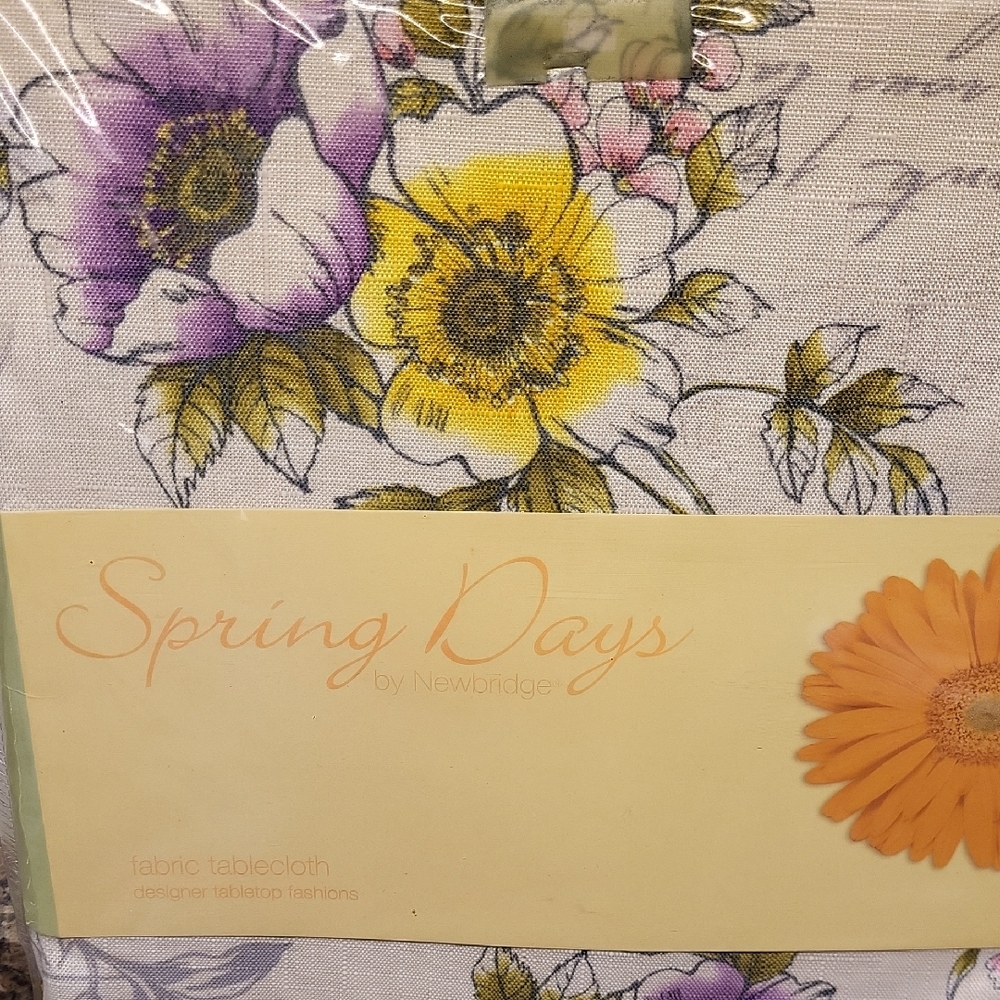 Newbridge Floral Fabric Tablecloth - 52 x 70